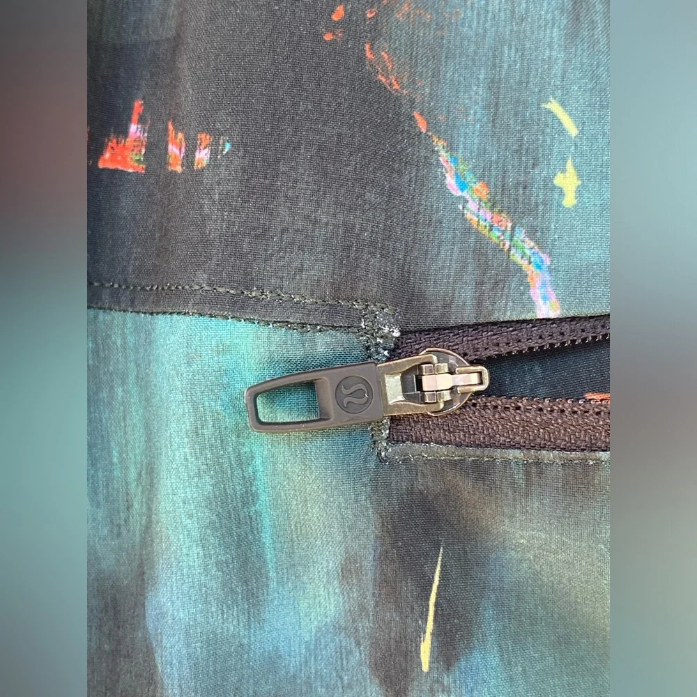 Lululemon T.H.E. 7” Short *Linerless Paint Spark Multi, Small, New - Picture 6 of 13